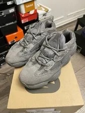 Adidas — Size 8.5 - Adidas Yeezy 500 2022 — Sneaker — resale