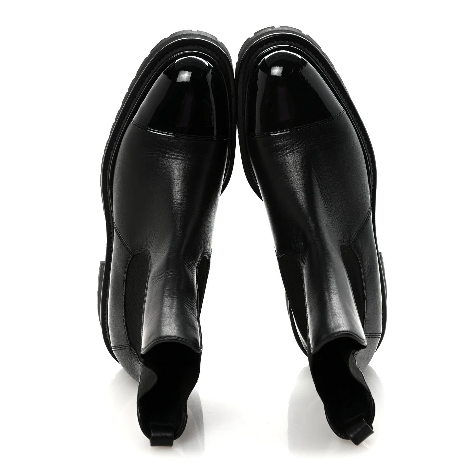 Crumpled Cap Toe Short 2