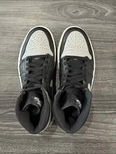 Air Jordan 1 Retro ‘ 2013’ 4