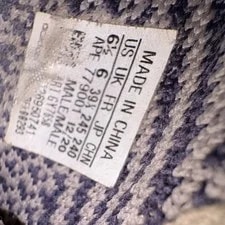 Yeezy 350 V2 Size 6.5 Very Good Condition Fits 4