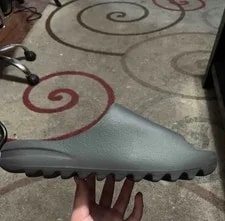 Yeezy — 🔥 Yeezy Slide Color Way Size 9 Ready To Ship🔥 — Sneaker — resale