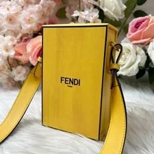 Fendi Box Mag-Closure 7VA519 2