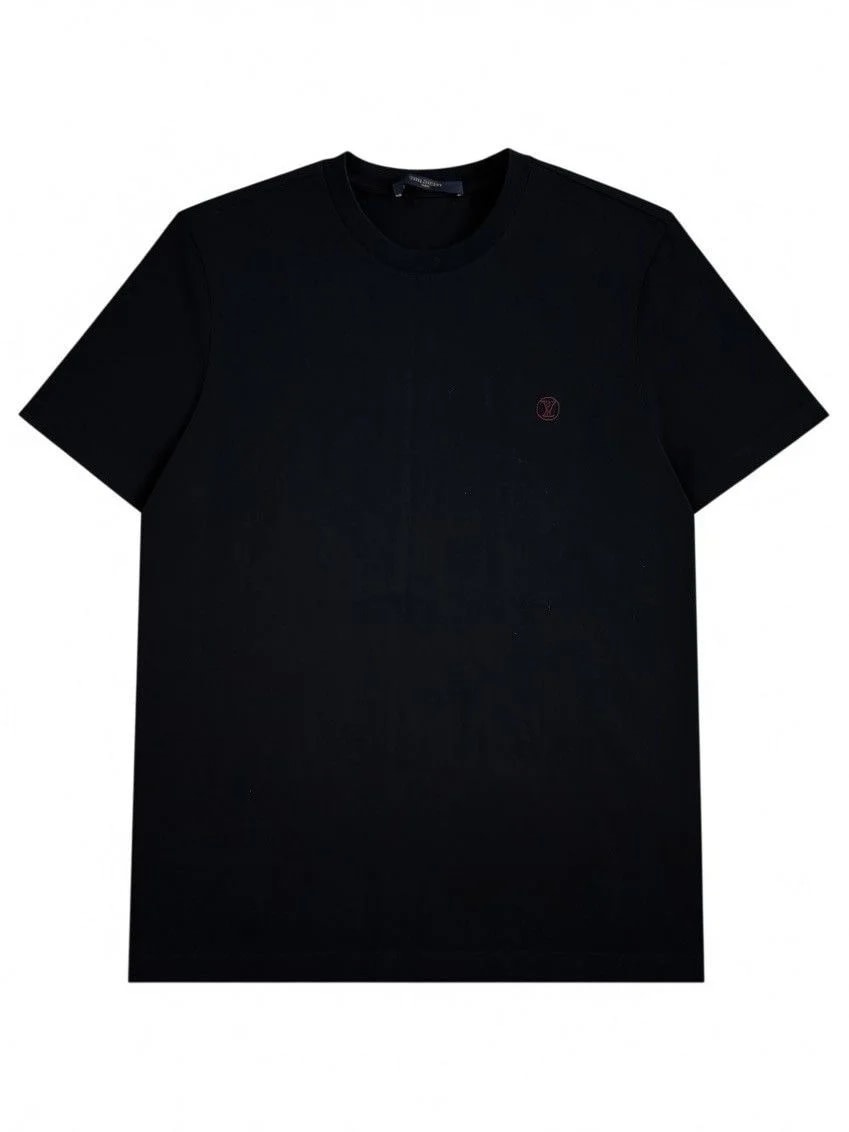 Louis Vuitton — Louis Vuitton Classic Logo Tee — streetwear — resale