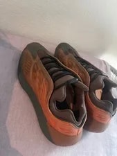 Size 12.5 - Adidas Yeezy 700 V3 Fade 3