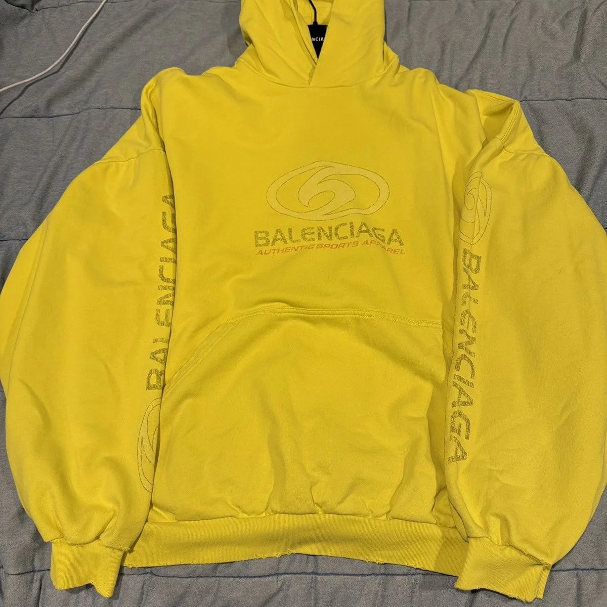Balenciaga — Balenciaga Surfer Logo Hoodie — streetwear — resale