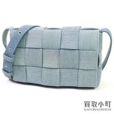 Bottega Veneta — Bottega Veneta Cassette Crossbody Messenger Maxi — Handbag — resale
