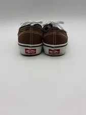 7.0US Vans 4