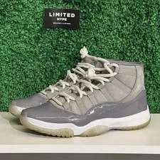 Jordan — Size 9.5M/11W - Jordan 11 Retro (2021) CT8012-005 — Sneaker — resale