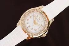Patek Philippe Aquanaut Luce Quartz White 5269/200R-001 Diamond Rose Gold 2
