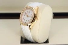 Patek Philippe Aquanaut Luce Quartz White 5269/200R-001 Diamond Rose Gold 4