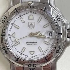 TAG Heuer Professional 200 WH1211 Quartz Battery Operated 2