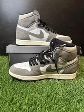 Size 9 - Air Jordan 1 Retro OG High Washed 2