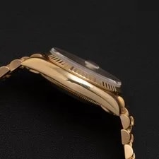 Presidential Rolex Datejust 68278 Fluted Bezel 31mm Blush Champagne Dial 4