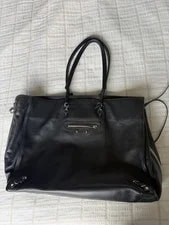 Balenciaga — Balenciaga Papier Medium — Handbag — resale