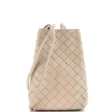 Bottega Veneta — Bottega Veneta Bucket Small — Handbag — resale