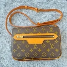 Louis Vuitton — Louis Vuitton Saint Germain Crossbody — Handbag — resale