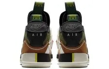 Jordan Xxxiii - CD5965-300 New Size 4