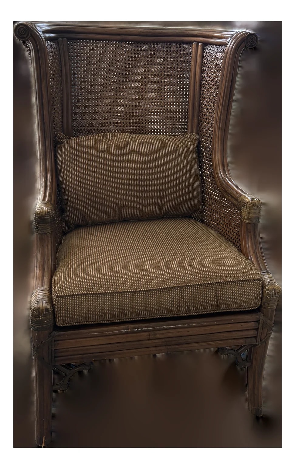 Lane Furniture — Lane Venture Carved Faux Handwoven Caning Wingback USA — Furniture — resale