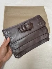 Auth Bottega Veneta Beetle Iridescent in Dark 2