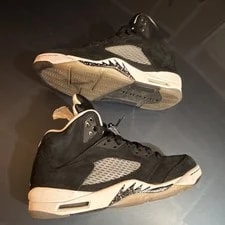 Jordan — Jordan Air 5 Retro 2013 9.5 Vnds — Sneaker — resale