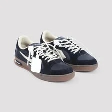 Off-white M-End of Play / New & 3