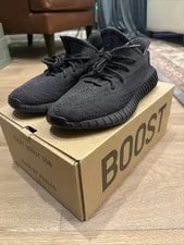 Yeezy — Yeezy 350 Boost V2 Size 12 Non Reflective Great Condition — Sneaker — resale
