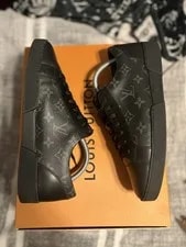 Louis Vuitton Match Up Size 7LV 8US 2
