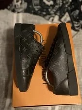 Louis Vuitton Match Up Size 7LV 8US 3
