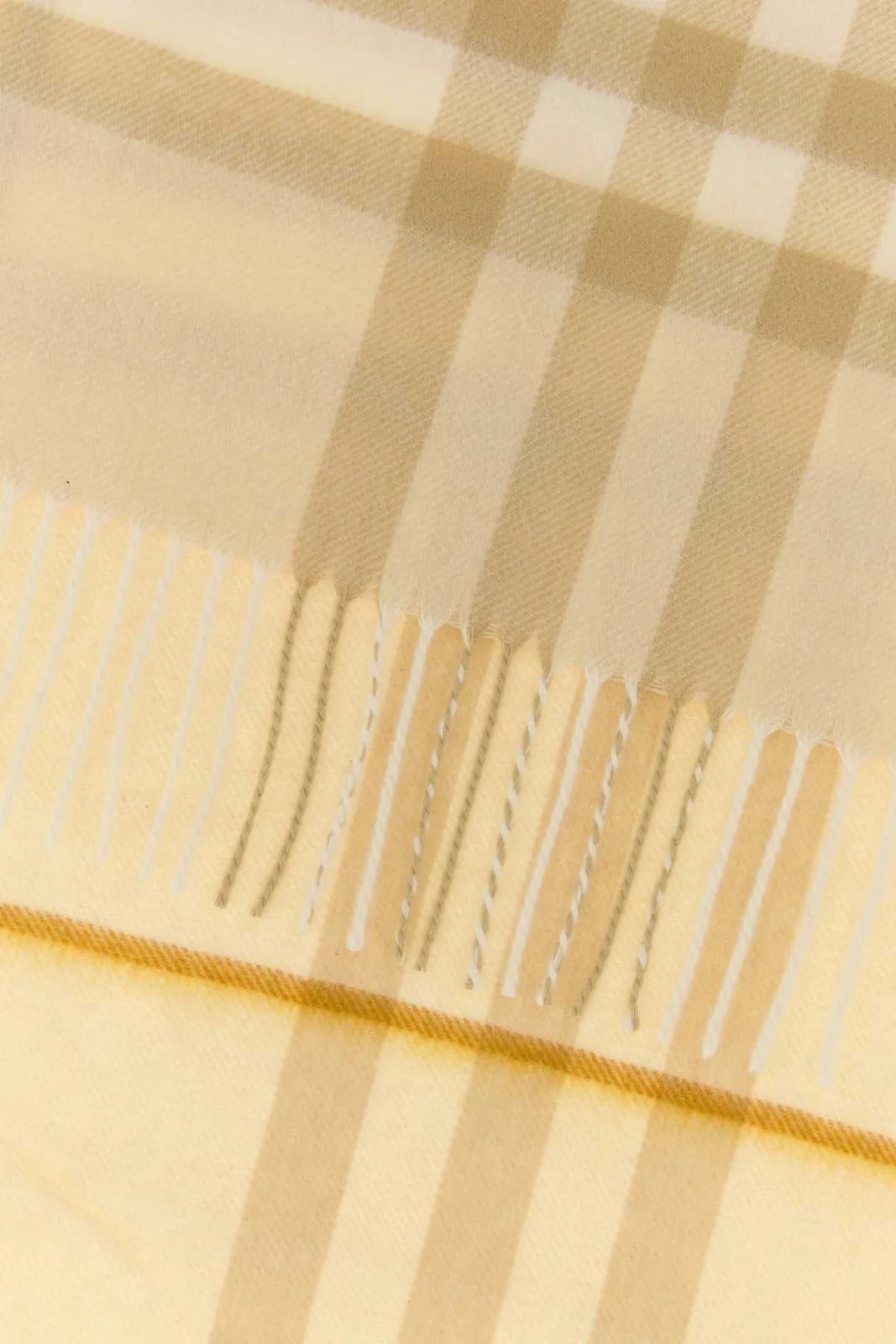 Burberry Giant Check Scarf — Scarfs 4