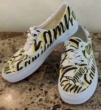 Vans Limited Edition! Family Shoe Size 9 10.5 ! 2