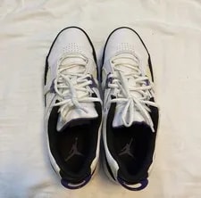 Air Jordan Trunner Q4 “ Varsity / ” 3