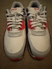Size 10 - Nike Air Max 90 Gore-tex 2