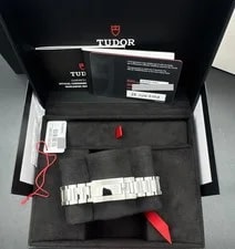 Tudor Monarch 2026 Sized Worn Twice M2639W1A0U-001 NM , All Links 2