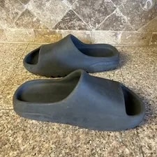 Yeezy Slide YS-01 Dark Size 8 US Streetwear 3