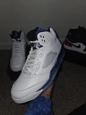 Jordan — Size 9.5 - Air Jordan 5 Retro 2025 Grape — Sneaker — resale