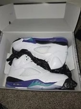 Size 9.5 - Air Jordan 5 Retro 2025 Grape 3