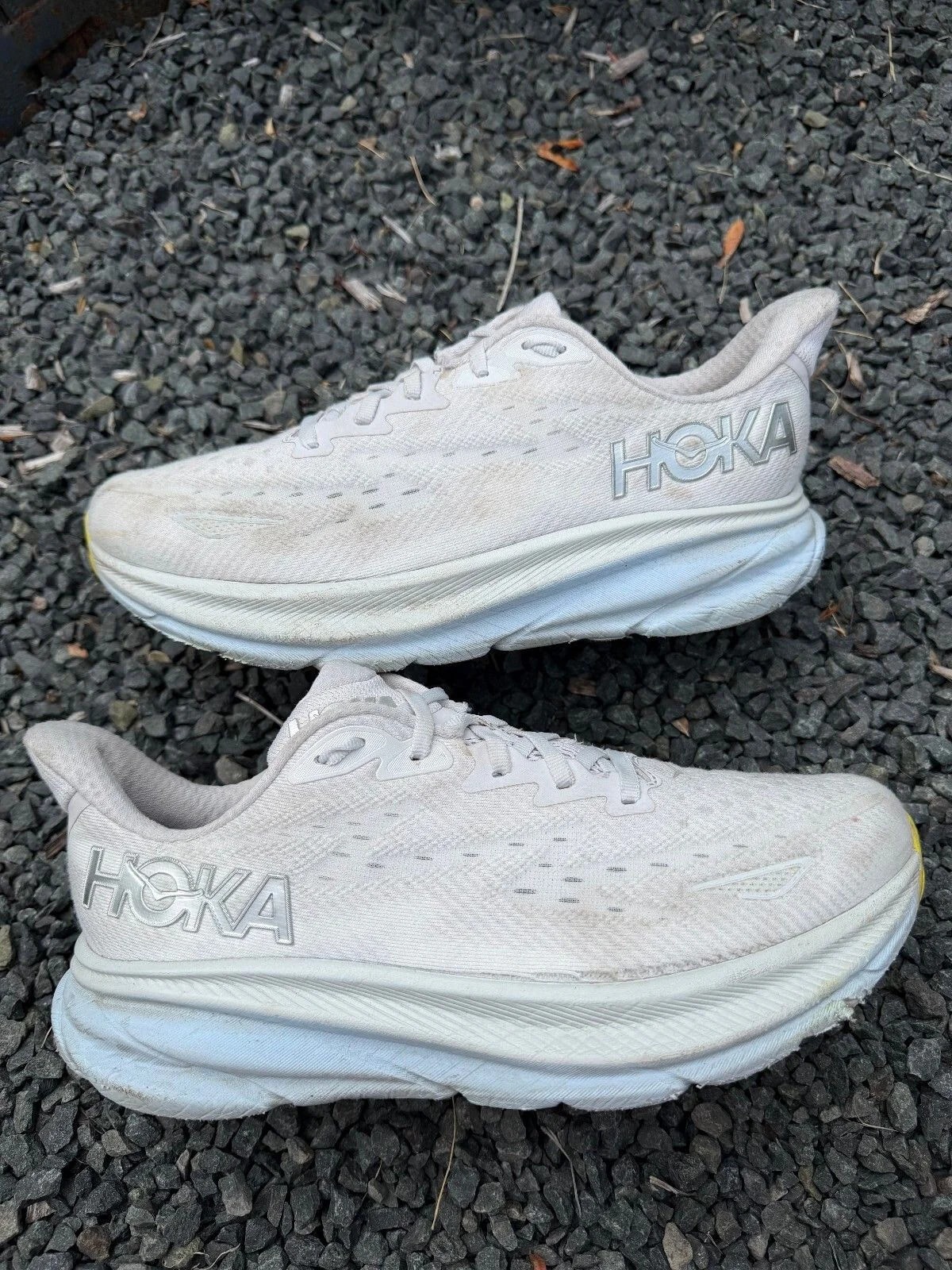 Hoka — Hoka One Clifton 9 Size 9W 7.5M — Sneaker — resale