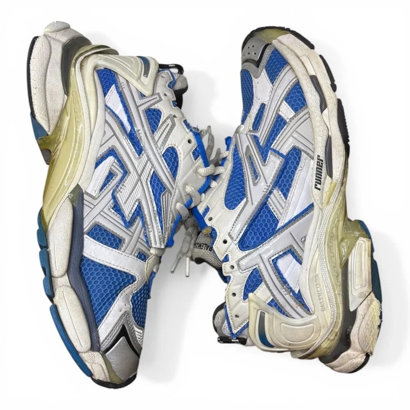 Balenciaga — Balenciaga Runner Track — Sneaker — resale