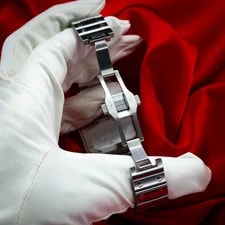Cartier Santos Medium 2025 CRWSSA0029 White Dial With Box & Papers 4