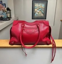 Balenciaga — Balenciaga Large Neo Classic City - $3200 - New — Handbag — resale