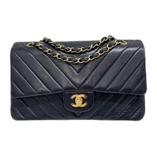 Chanel — Chanel Classic Double Flap 1991-1994 Chevron — Handbag — resale