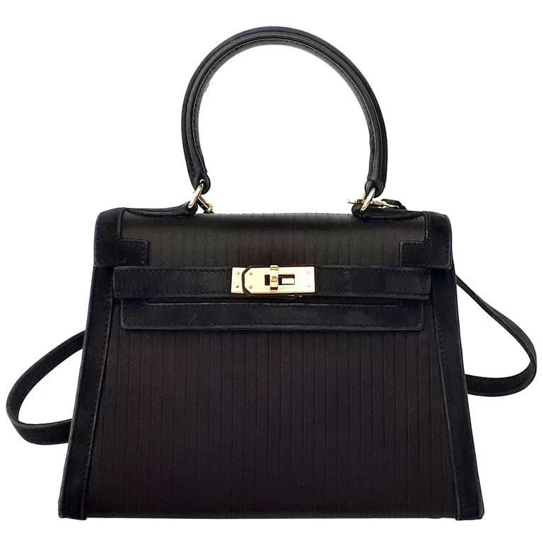 Hermès — Hermès Kelly 20 Cm Sellier Bag HDW — Clothing — resale