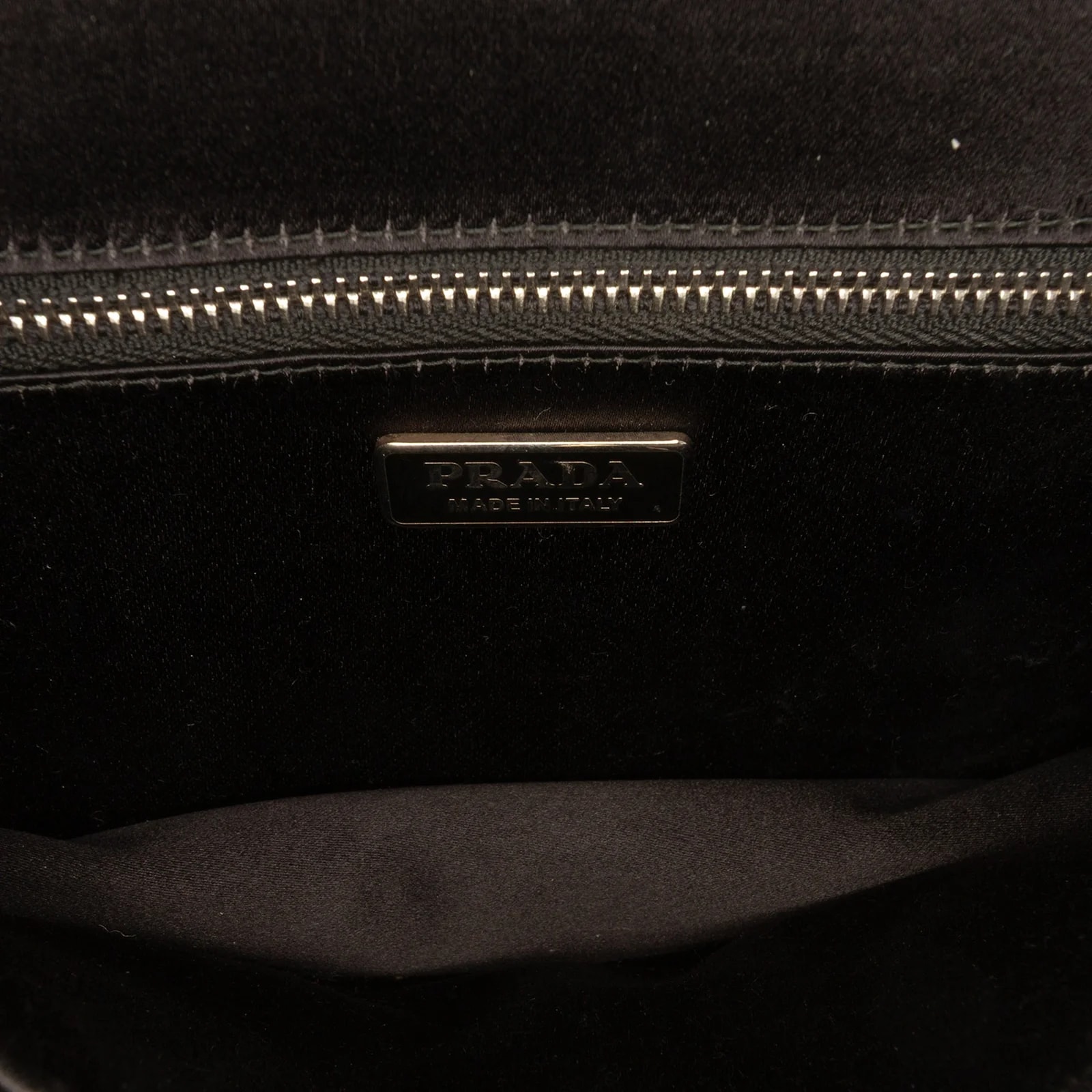 Sequin Embellished Baia Chain Flap 4