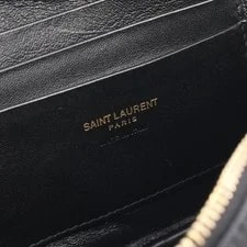 Yves Saint Laurent Lou 4