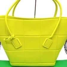 Bottega Veneta the Arco Big Kiwi New 2