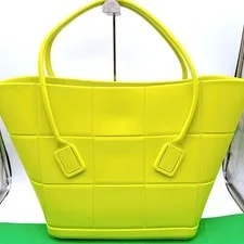 Bottega Veneta the Arco Big Kiwi New 4