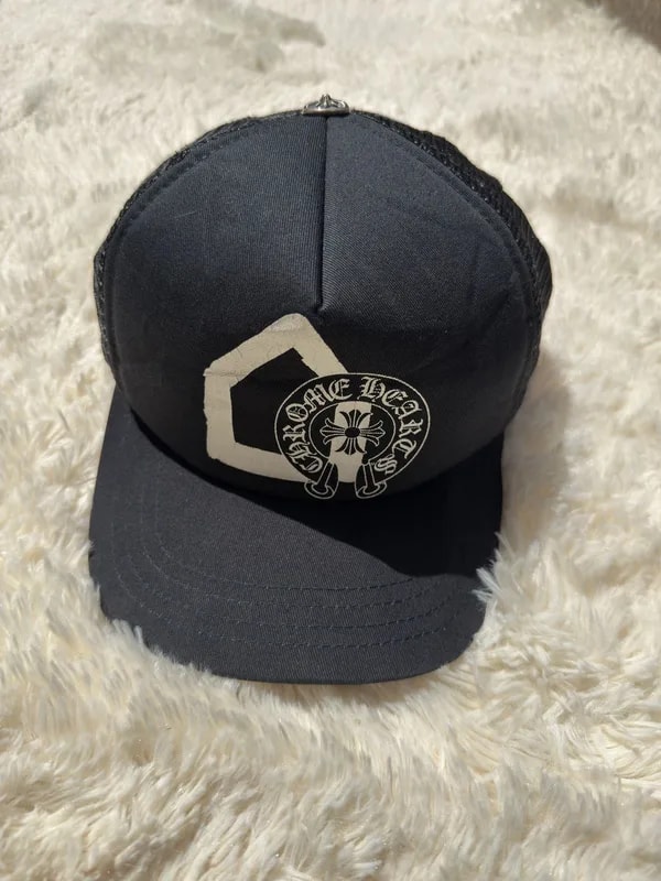 Chrome Hearts — Hearts Dover Street Market Trucker Hat — Handbag — resale