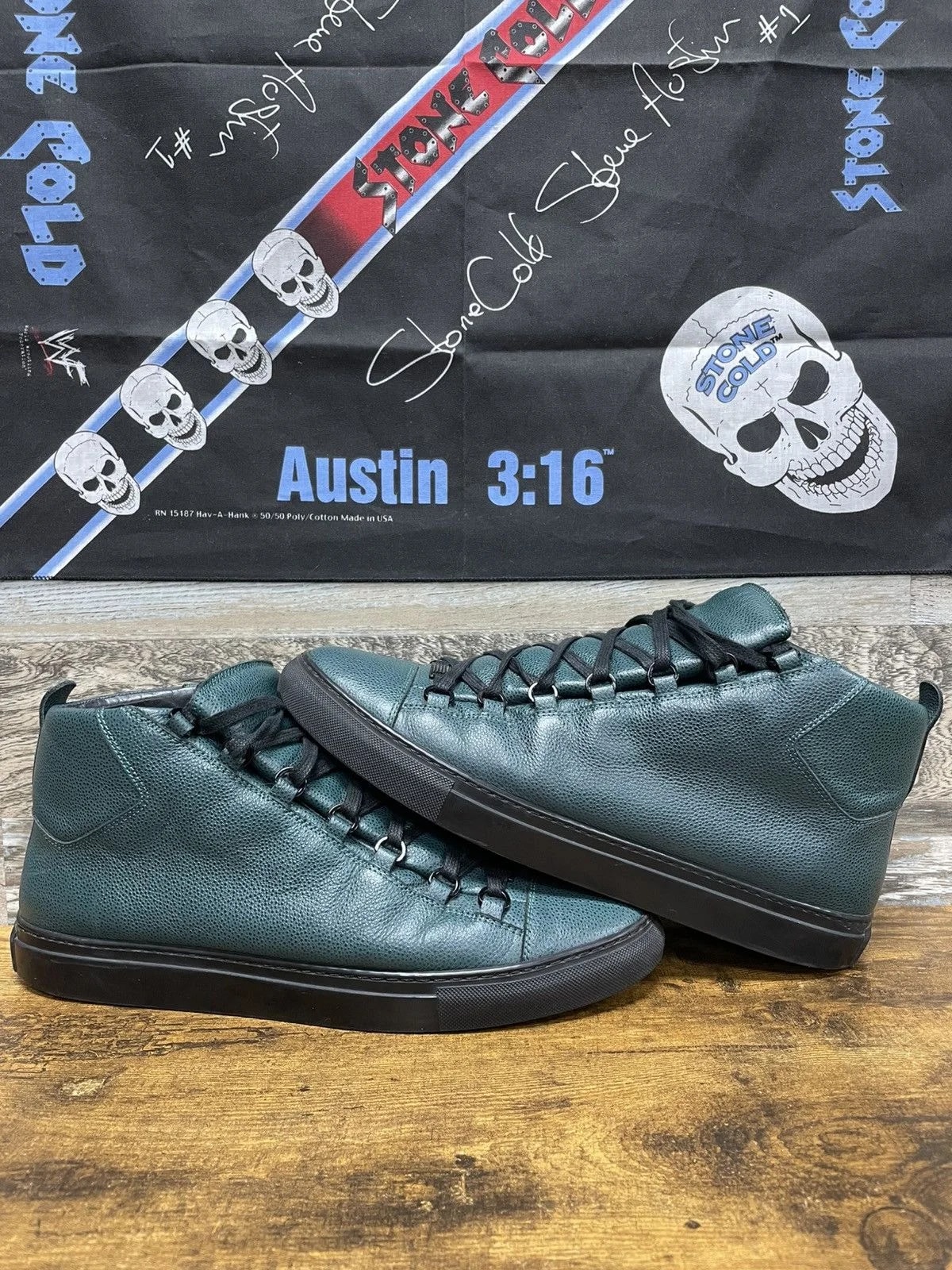 Balenciaga — 45-Balenciaga Arena “ ” — Sneaker — resale