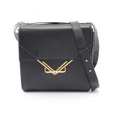 Bottega Veneta — Bottega Veneta the Clip Wome — Handbag — resale