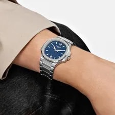 Patek Philippe Nautilus 7118/1A-001 '' Stainless Steel Blue Dial (2025) 2